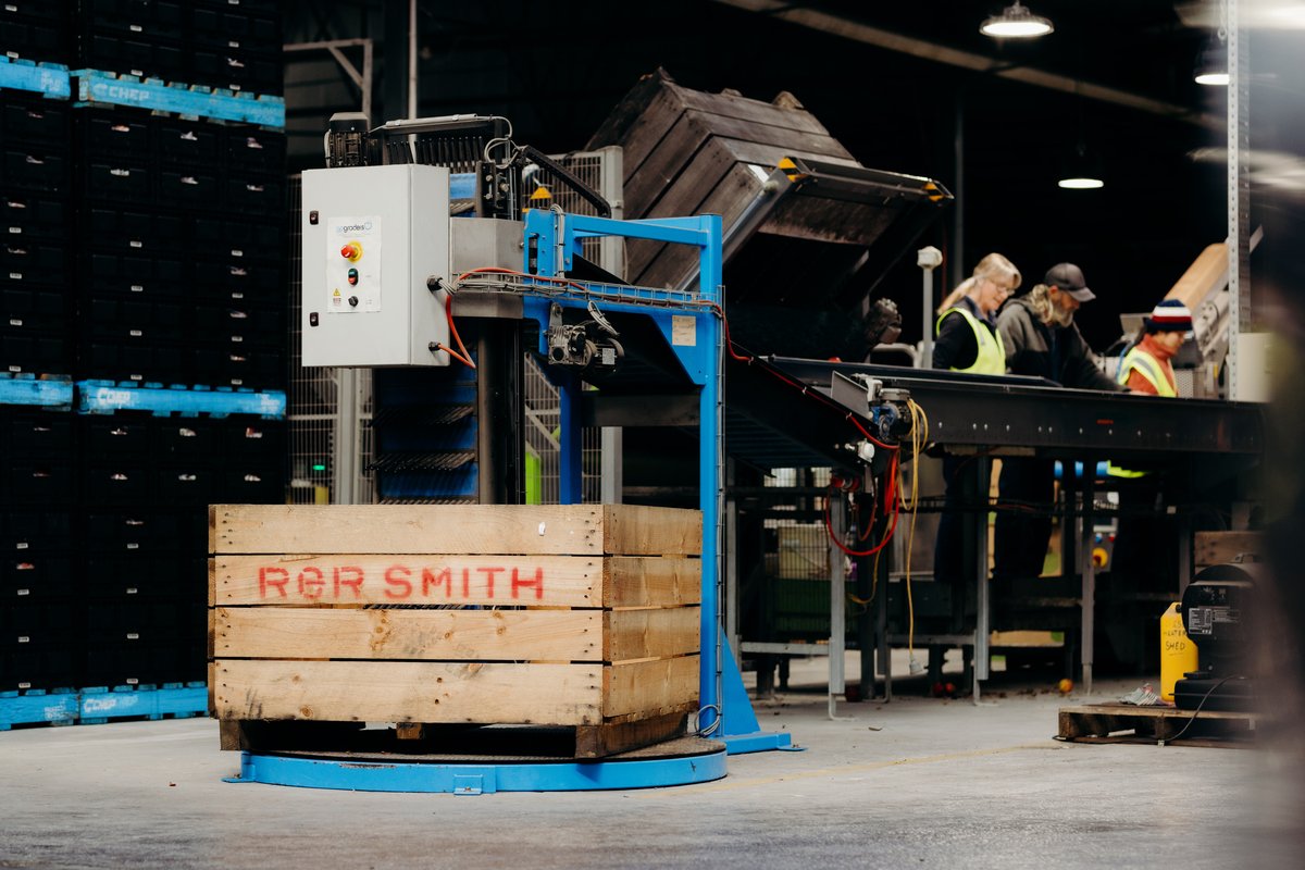 BrandTasmania-WillieSmith_R&RSmith-10